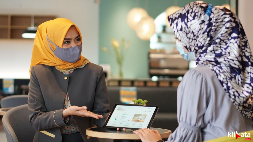 Edukasi dan Literasi Keuangan Syariah bagi Pondok Pesantren dalam Pemberdayaan Ekonomi...