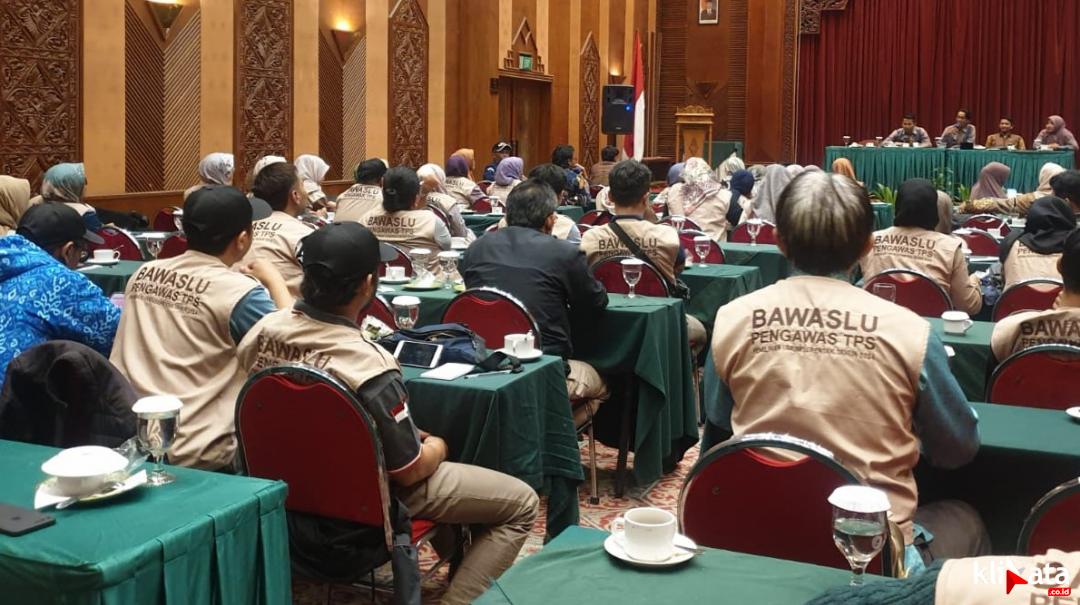 Panwascam Kecamatan ABTB Melakukan Rapat Kordinasi Jelang Pemilihan